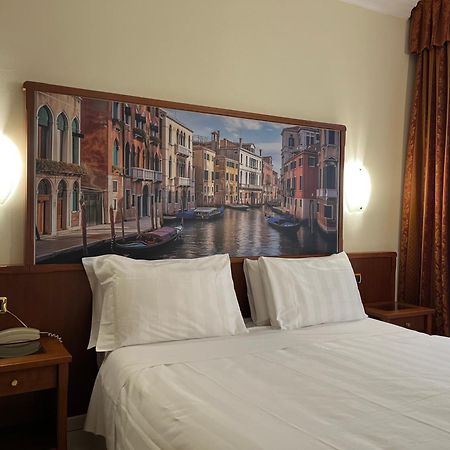 Hotel President Venezia Mestre Eksteriør billede